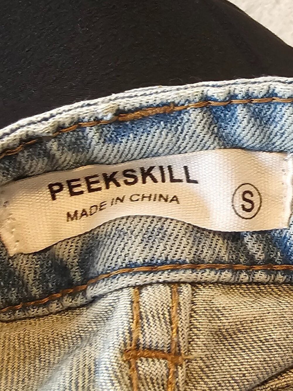 Peekskill Light Wash Wide‑Leg Crystal Heart Jeans – Size S - Picture 5 of 10